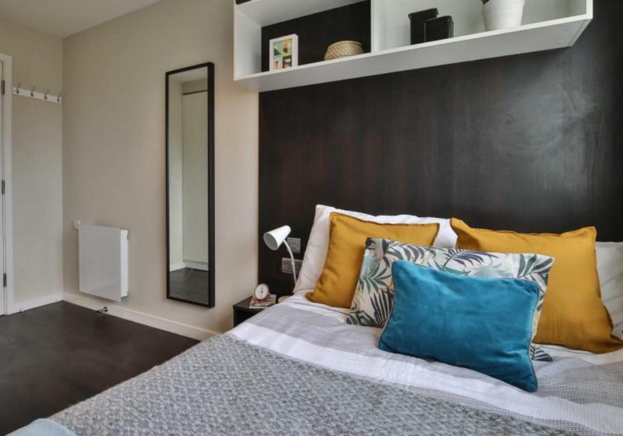 Hashtag South Bank Campus Accommodation Лондон Экстерьер фото